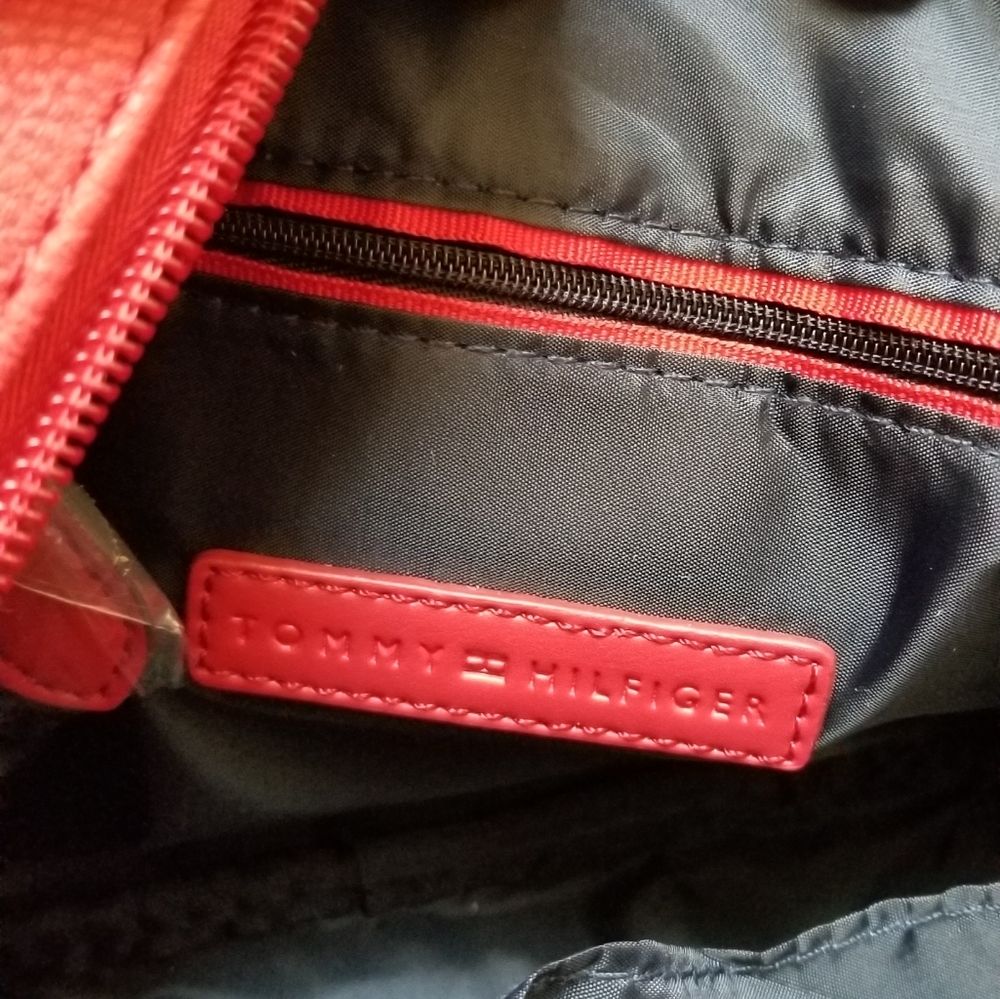 Tommy red backpack - Picture 4 of 4